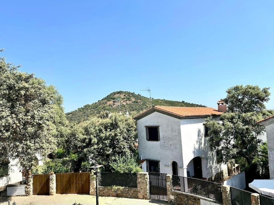 Hispalis Villa En Aracena La Umbria  Экстерьер фото