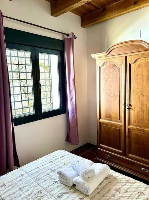 Hispalis Villa En Aracena La Umbria  Экстерьер фото