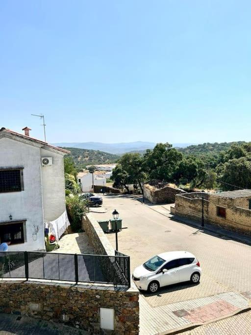 Hispalis Villa En Aracena La Umbria  Экстерьер фото