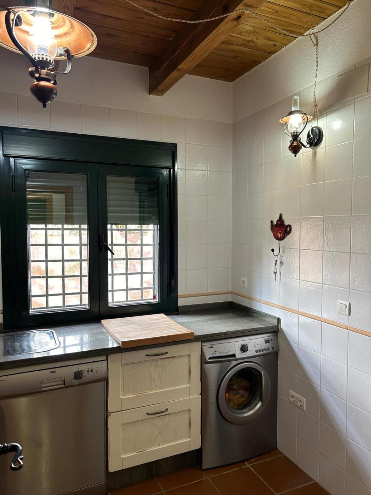 Hispalis Villa En Aracena La Umbria  Экстерьер фото